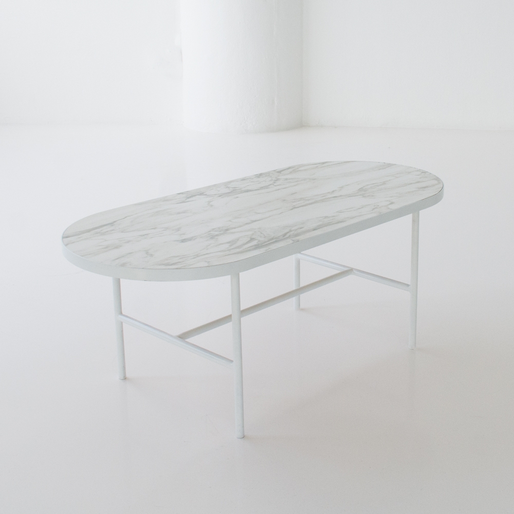 nova table white