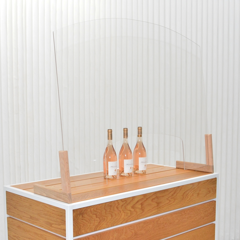 wine me up shield - L feet oak