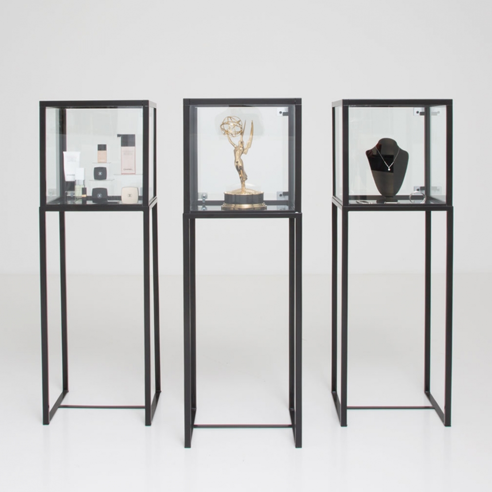 pensioen Shilling Seminarie showcase vitrine black | Display product in New York | Furniture Rentals  for Special Events - Taylor Creative Inc.